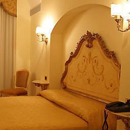 Номер Grand Hotel Villa Tuscolana Fotos