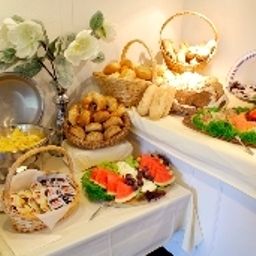 Buffet Waldkur Fotos