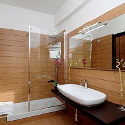 Bathroom Euro House Suites Rome Airport Fotos