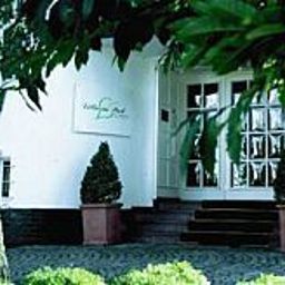 Exterior view Villa im Park Garni Fotos