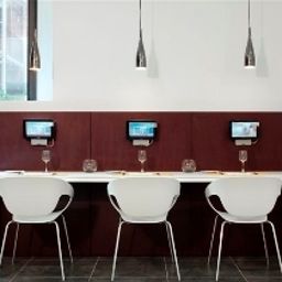 Sala colazione nel ristorante Confortel Romareda Fotos