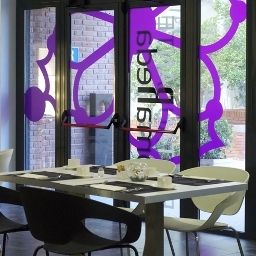 Sala colazione nel ristorante Confortel Romareda Fotos