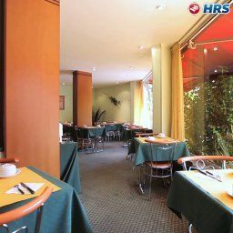 Frühstücksraum im Restaurant Airport Fotos