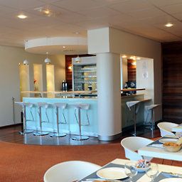 Salle du petit-déjeuner située dans le restaurant Adagio Toulouse Parthenon Fotos
