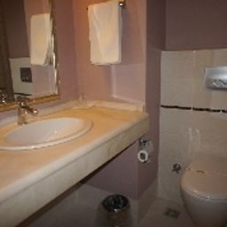 Cuarto de baño Alfin  otel Fotos