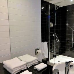 Pokój Holiday Inn Express LONDON - HEATHROW T5 Fotos