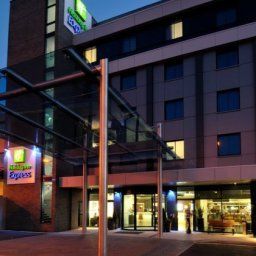 Holiday Inn Express LONDON - HEATHROW T5 Slough