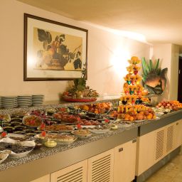 Hall Kırcı Fotos