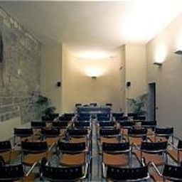 Sala congressi Ilaria Fotos