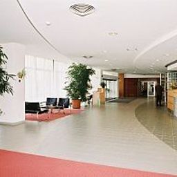 Halle CEU Residence Fotos