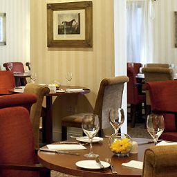 Breakfast room within restaurant Mercure Milton Keynes Parkside House Fotos