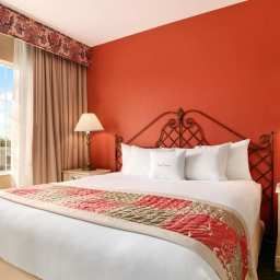 Suite DoubleTree Suites by Hilton Naples Fotos