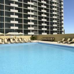 Piscina Doubletree® Hotel Tallahassee Fotos