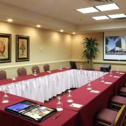 Sala de reuniones Doubletree® Hotel Tallahassee Fotos