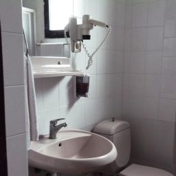 Bathroom West Ada Inn Hotel Fotos