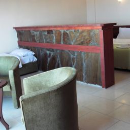 Suite West Ada Inn Hotel Fotos