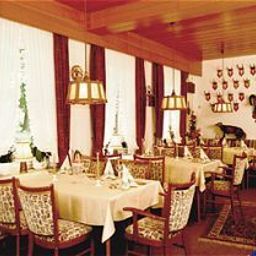 Sala de desayuno en el restaurante Studtmanns Gasthof Fotos