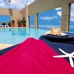 Basen Gefinor Rotana Hotel Fotos