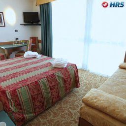 Chambre Ambassador Suite Hotel Fotos