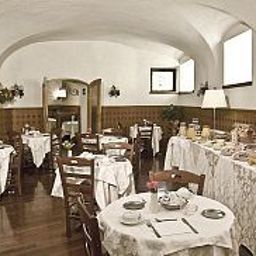 Salle du petit-déjeuner Bled Fotos