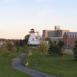 Außenansicht Crowne Plaza FREDERICTON-LORD BEAVERBROOK Fotos