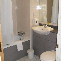 Ванная Days Inn Chester East Fotos
