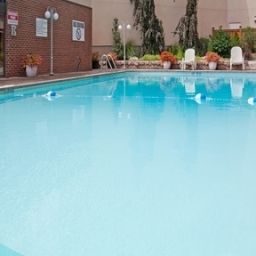 Piscina Holiday Inn NIAGARA FALLS - BY THE FALLS Fotos
