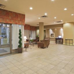 Halle Holiday Inn Express TORONTO DOWNTOWN Fotos