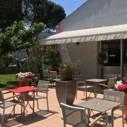 Kyriad Montpellier Aeroport Mauguio