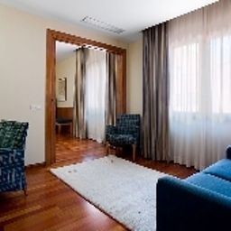 Junior suite NH Barcelona Centro Fotos