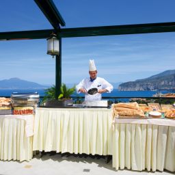 Buffet Capodimonte Grand Hotel Fotos