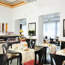 Sala de desayuno President Fotos