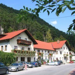 Vista exterior zur Bruthenne Gasthof Fotos