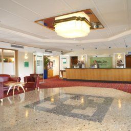 Фасад JCT.9 Holiday Inn LUTON-SOUTH M1 Fotos