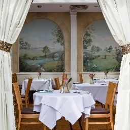 Salle du petit-déjeuner située dans le restaurant Quorn Country Fotos