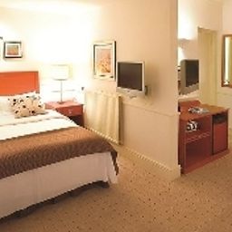 Suite North Lakes Hotel and Spa Fotos