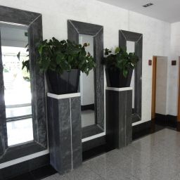 Hall Regency Cliff Fotos
