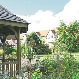 Vista exterior Fairlawns Aldridge Fotos