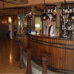 Bar Dacia Fotos