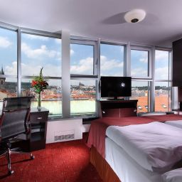 Chambre avec balcon Astoria Fotos