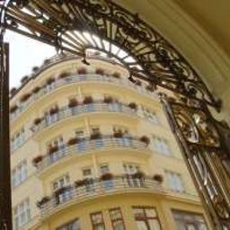 Vue extérieure Astoria Fotos