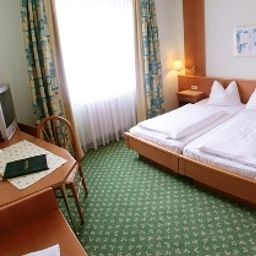 Thermenhotel Kurz Fotos