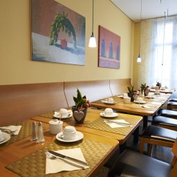 Sala colazione GHOTEL hotel & living M-Zentrum Fotos