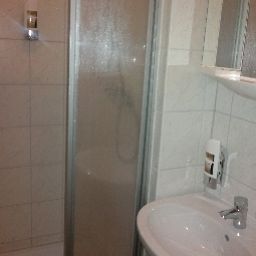 Badezimmer Central Fotos