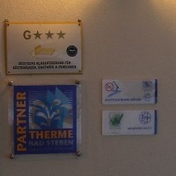 Zertifikat Kurpension Wölfel Nichtraucherhotel Fotos