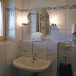 Łazienka Hubertus Garni Fotos
