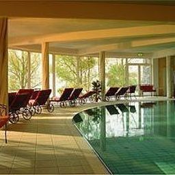 Pool Schloss Klink Fotos