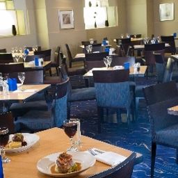 Außenansicht Ramada Plaza London Gatwick Fotos