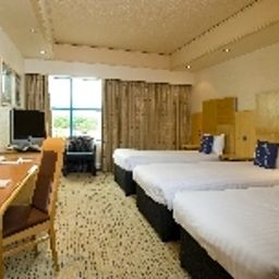  Ramada Plaza London Gatwick Fotos