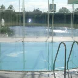 Pool Hilton London Heathrow Airport Fotos